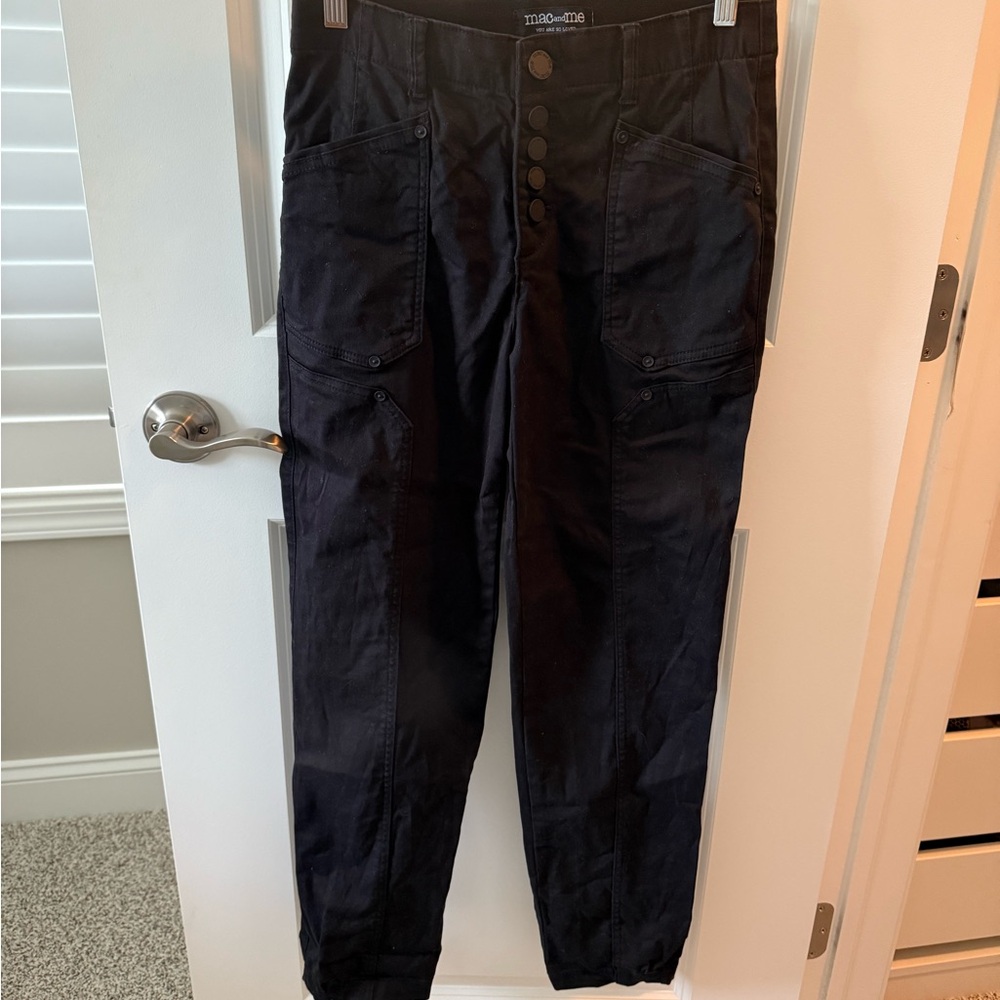 Women’s straight leg button fly pant